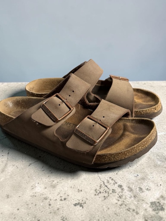 Birkenstock Shoes - 🤎 Birkenstock Arizona Sandals | Taupe Brown | EU 36